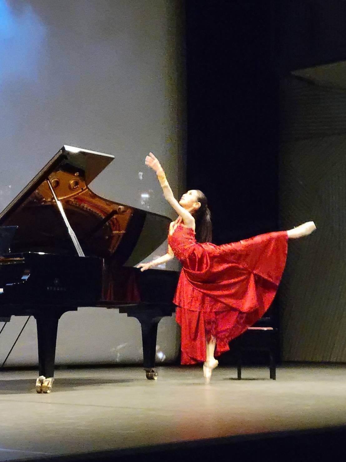 西神中央ホールで身近に伝えるコンサート、生演奏で