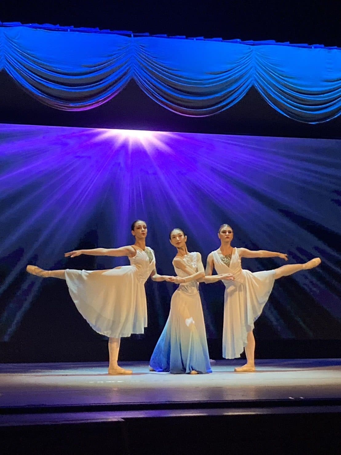 【Awaji world ballet 入場無料公演】8公演開催中央