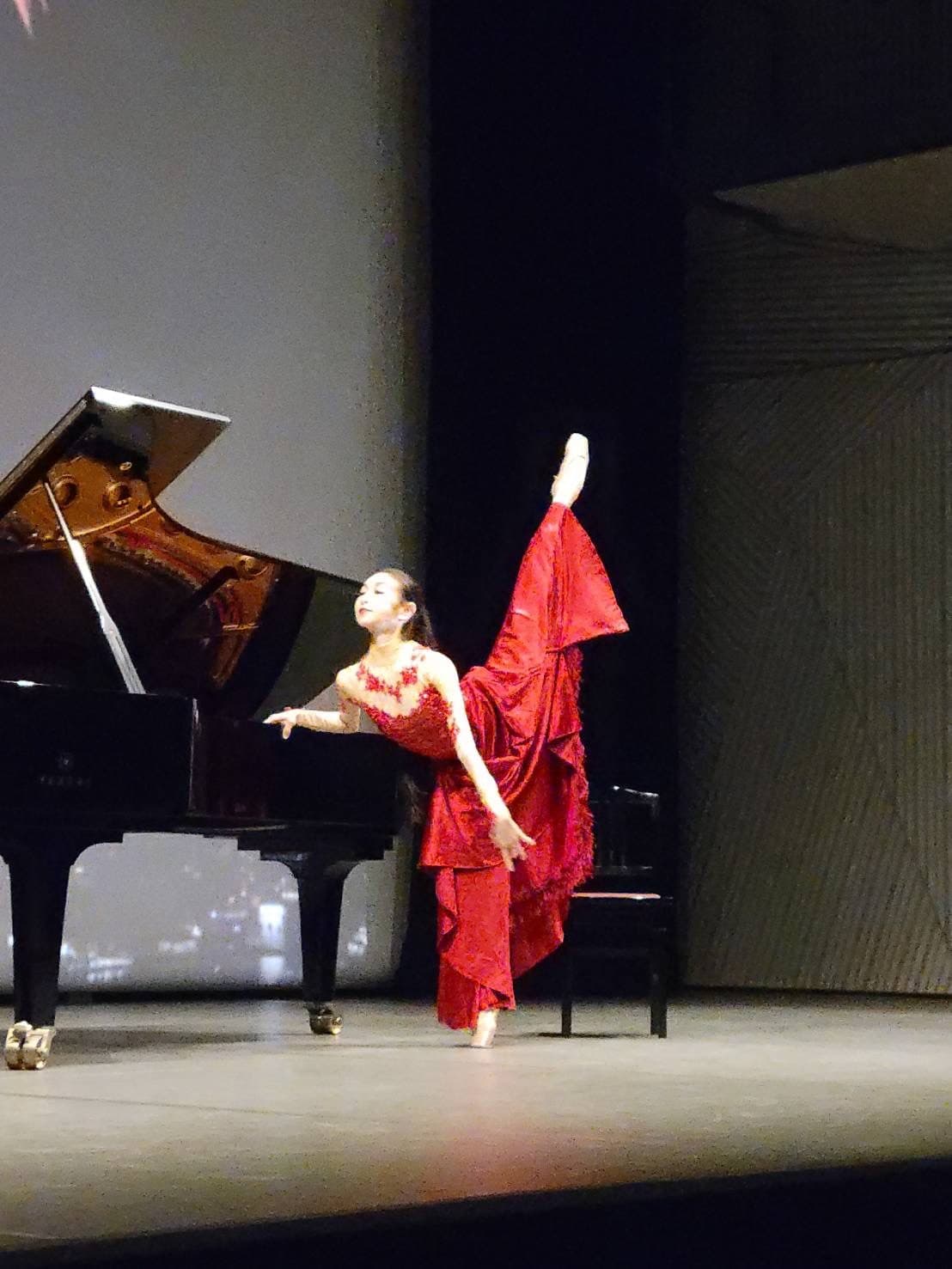 西神中央ホールで身近に伝えるコンサート、生演奏で